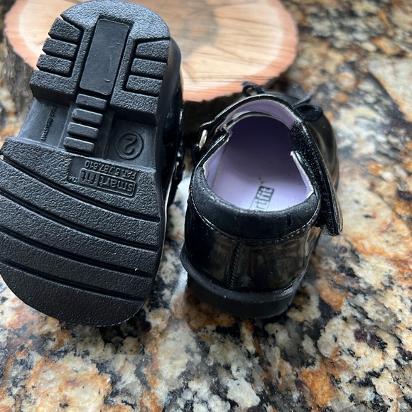 Baby Girl’s Mary Jane’s - Picture 3 of 8